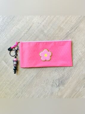 NEW📚 Homemade Crafted Bag Charm & Zippered Pouch OS